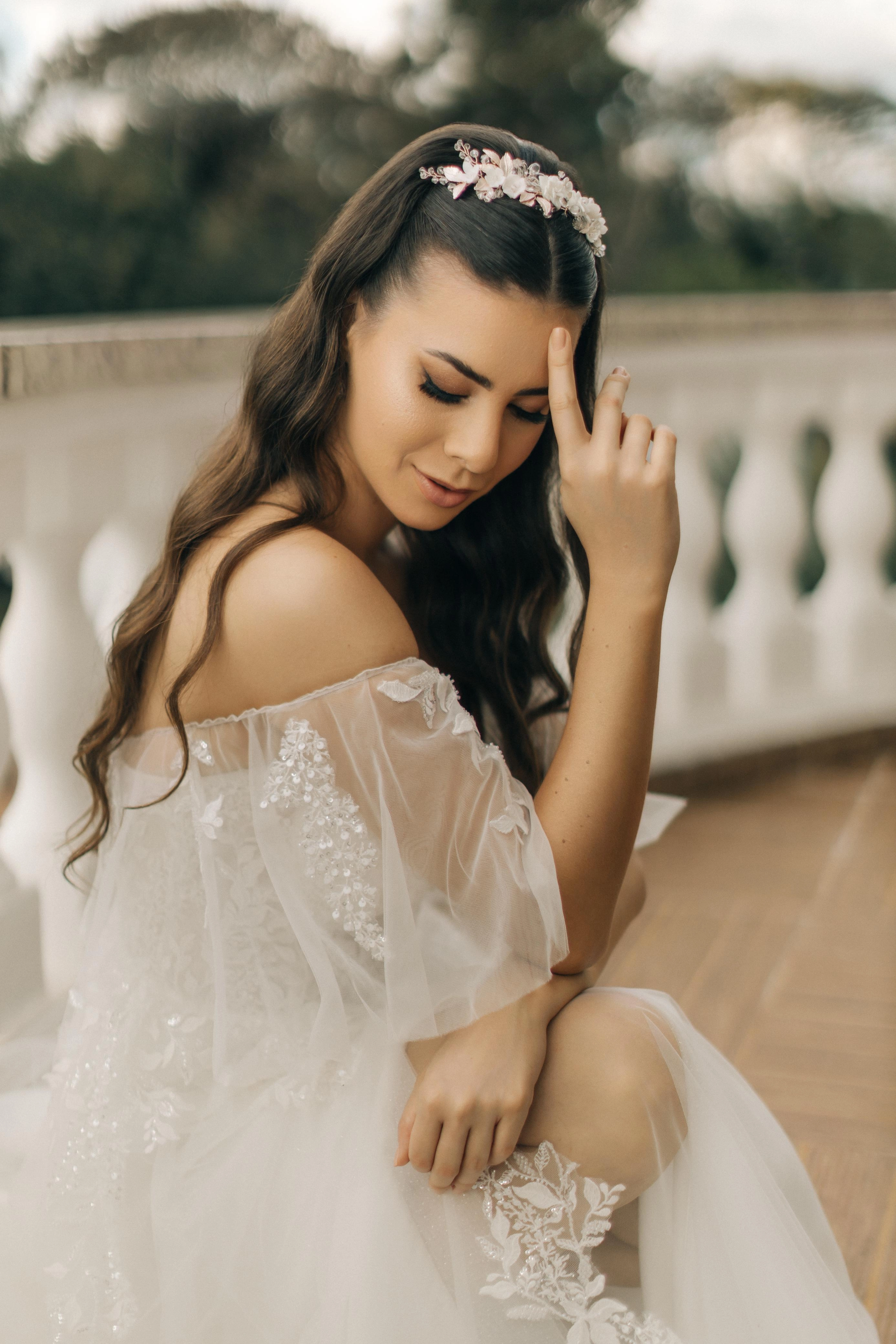 Noiva com maquiagem em tons de bronze por Samara Villas Boas